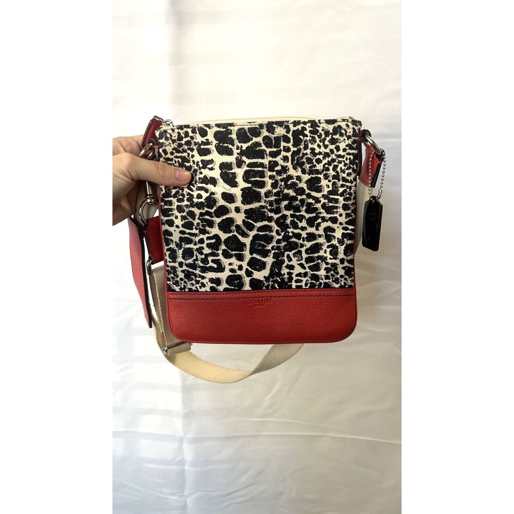 Coach Legacy File Crossbody Ocelot Swingpack Red Black Hangtag Purse Leather
